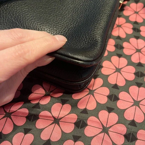 Kate Spade Black Leila Triple Gusset Crossbody 😍 - Picture 14 of 16